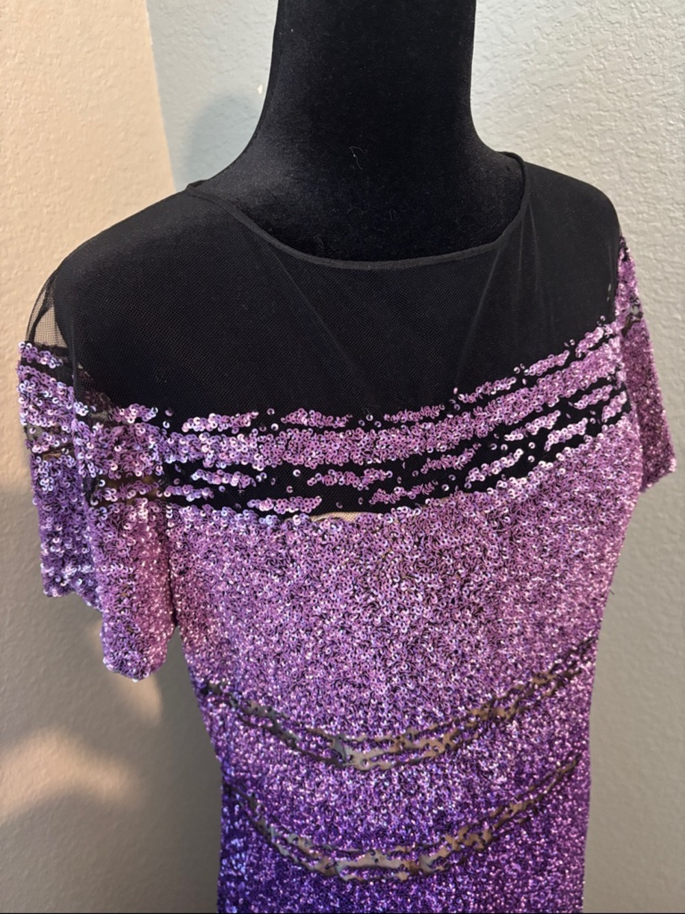 $4,895 Pamella Roland Sequined Ombre Illusion Gown Size 14 100% Silk .Hang - Picture 4 of 13
